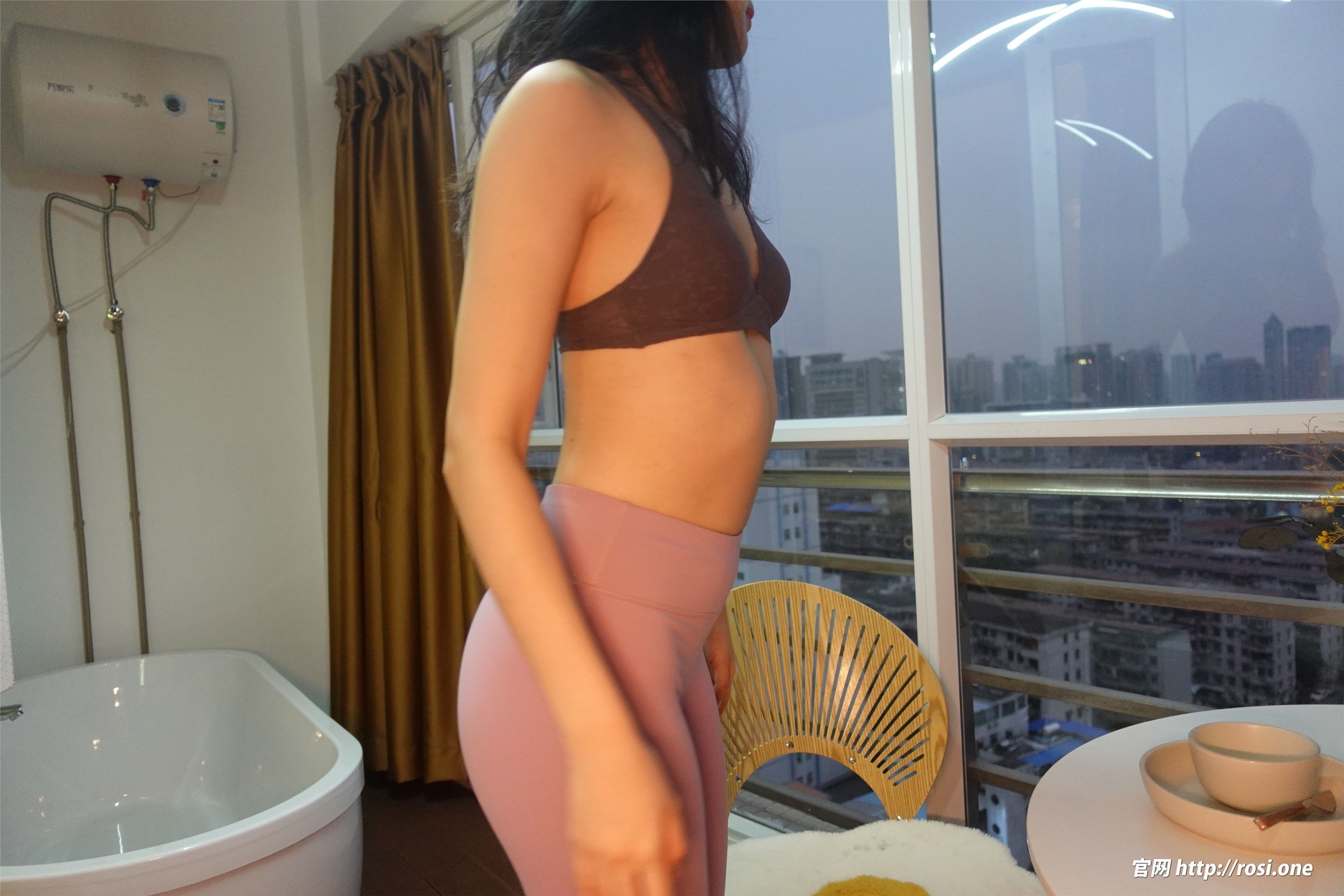 ROSI写真 2022.03.30 NO.3768